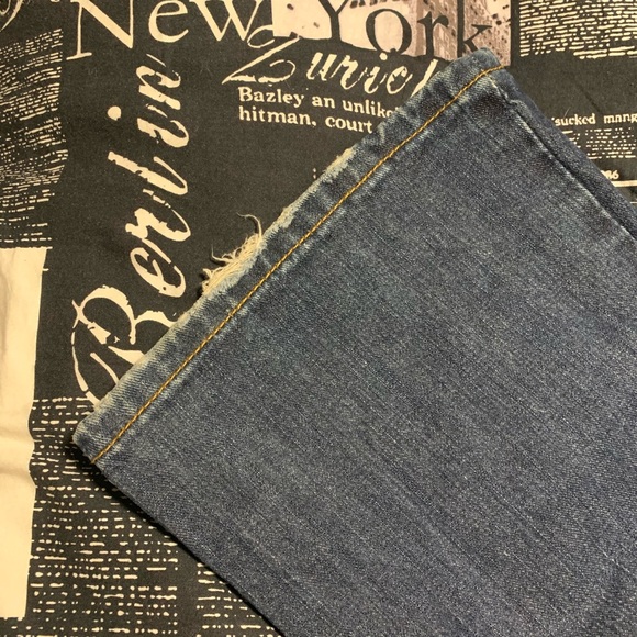 Aeropostale “Hailey” flare jeans size 7/8 - Picture 6 of 7